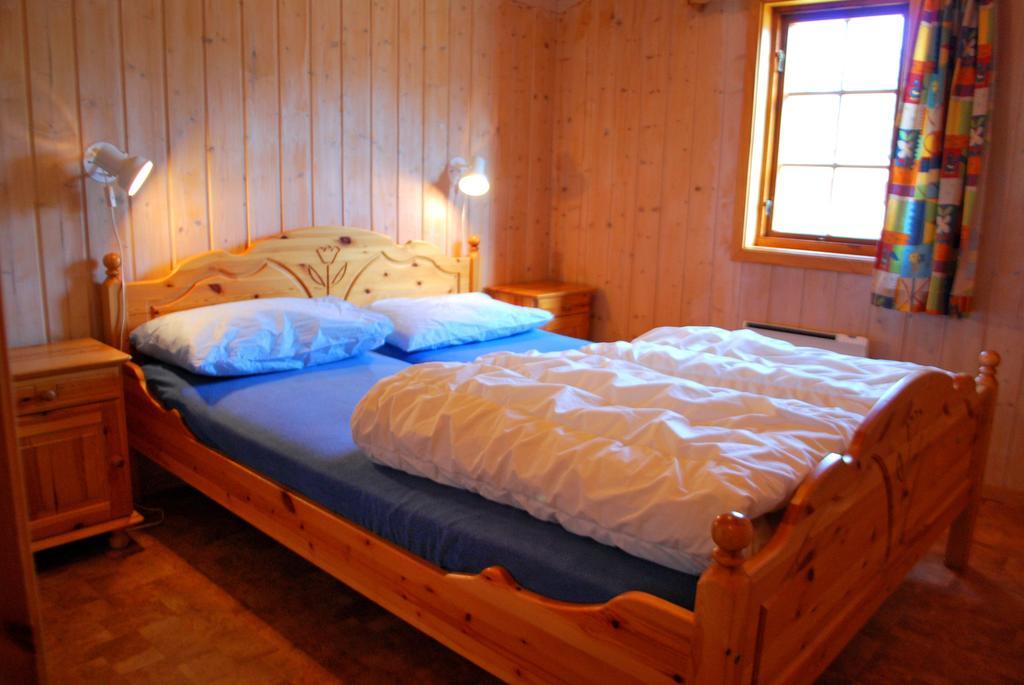 Beveroya Hytteutleie Og Camping Bo (Telemark) Szoba fotó
